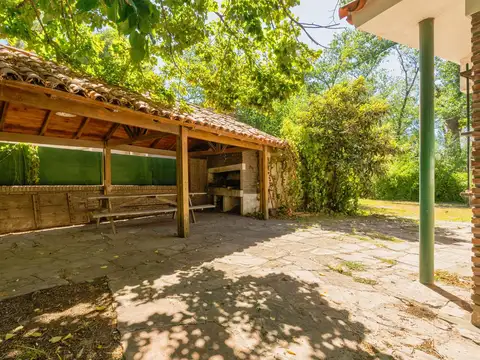 Casa en Venta en Roldan, USD 230.000