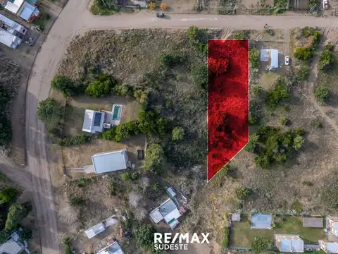 LOTE AMPLIO LOTE ENBARRIO DUFAUR  ZONA ESTRATEGICA