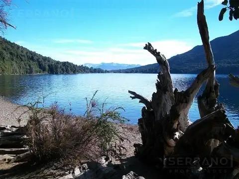 Campo en Villa Lago Gutierrez