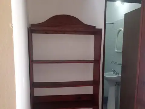 Depto Tipo Casa 2 ambientes con 1 baño