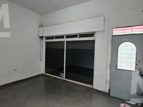 Local en Alquiler en La Plata, $ 670.000