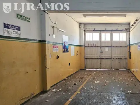 Galpon en Venta en Olivos, USD 416.000