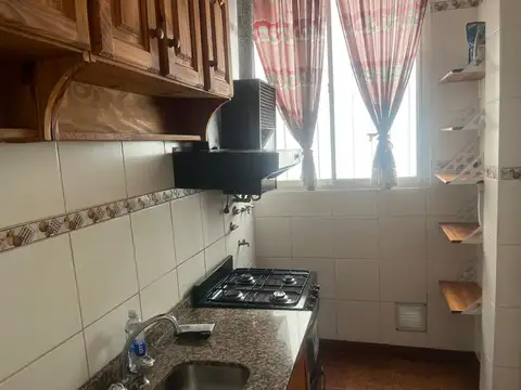 CARLOS CALVO al 2000