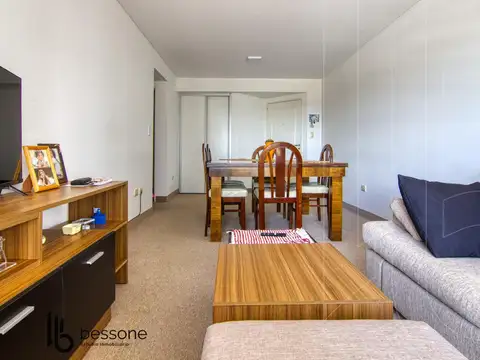 Departamento en Venta con 2 cocheras