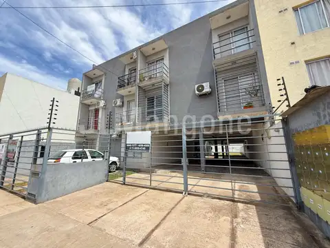 Intendente Aguero 300, Piso 1