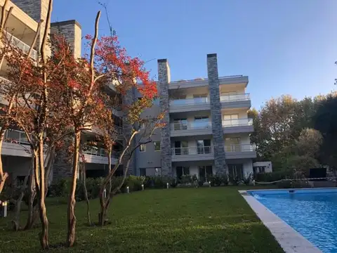 Departamento en Venta de 4 dormitorios
