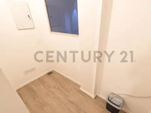 LOCAL COMERCIAL MÁS MONOAMBIENTE