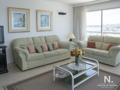 Departamento 3 ambientes con 2 baños