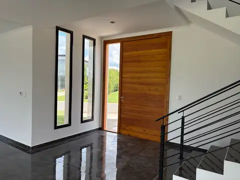 Casa en Venta de 5 dormitorios