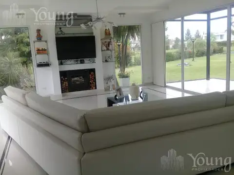 Casa en Venta de 4 dormitorios