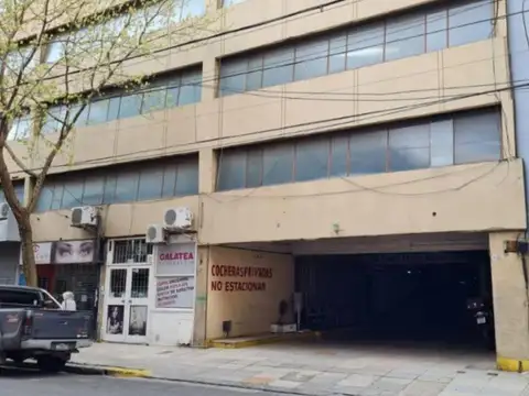 Venta de Cochera cubierta en Belgrano