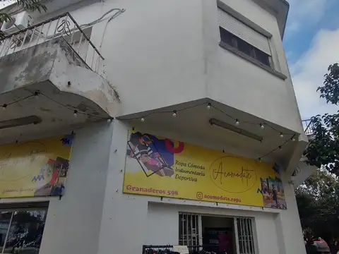 Depto Tipo Casa en Venta de 2 dormitorios