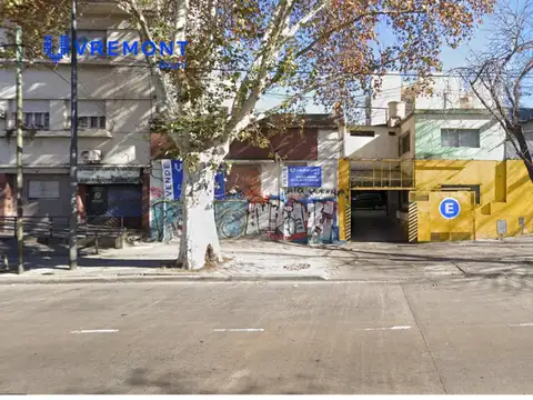 Av. Regimiento de Patricios al 1600