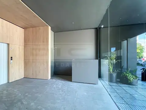 Oficina en Alquiler en Olivos Maipu/Uzal, USD 6.100