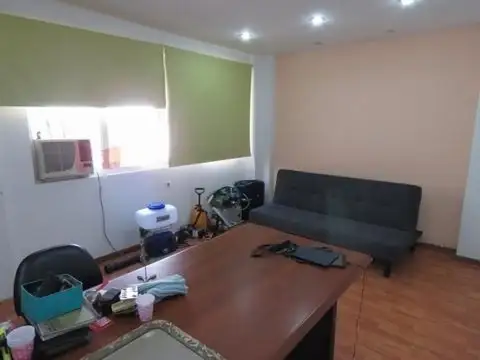 Oficina en Venta al Este