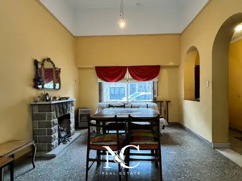 Casa en venta en Flores 4 amb