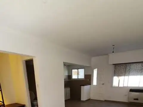 Depto Tipo Casa en Venta de 3 dormitorios