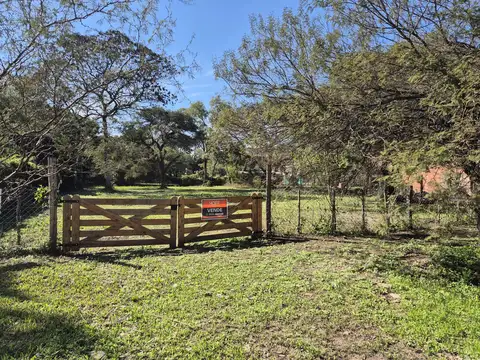 Terreno en  Venta en Villa Fabiana de 1500 m2