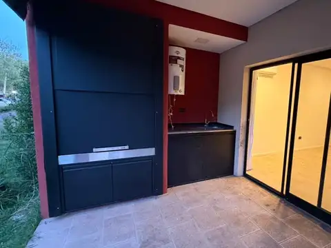 Altos de la Cañada, La cañada Pilar .