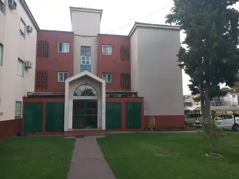 EN VENTA EN MARTIN CORONADO DEPTO. 5 AMBIENTES DE 95,5 M2 CUBIERTOS EN PLANTA BAJA - FICHA 8500