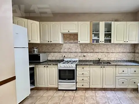 Casa en Venta en Castelar, USD 135.000