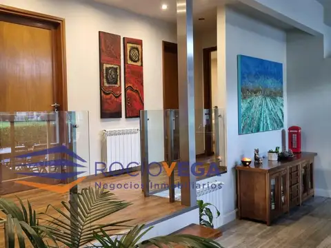 Casa 4 ambientes con 3 baños