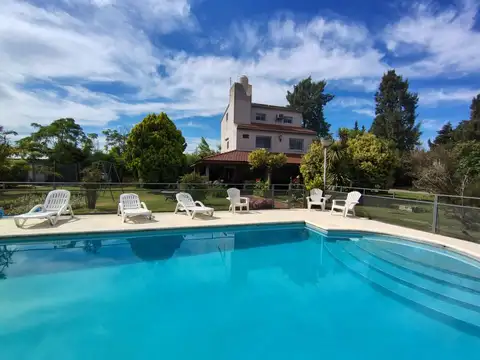 CASA QUINTA EN VENTA FLORENCIO VARELA