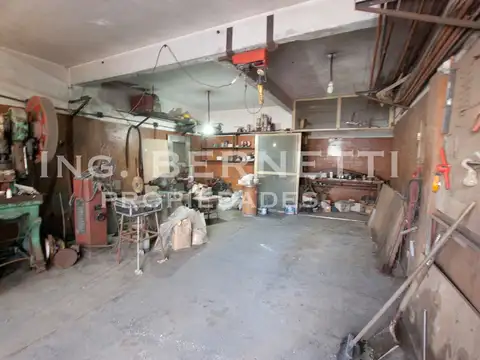 3 PH en Block + Depósito en 2 plantas . Lote 7,80 x 35,40 mts .