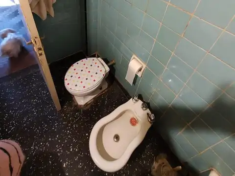 PH 3 amb planta baja con patio a Refaccionar