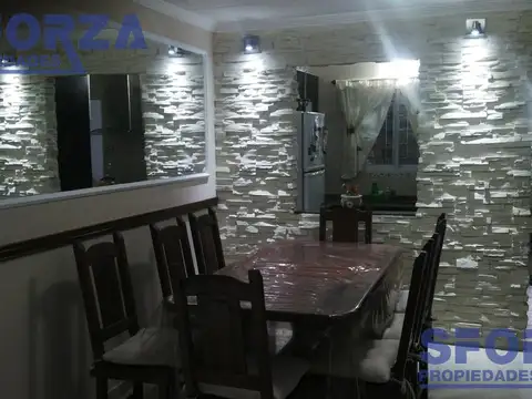 Depto Tipo Casa en Venta de 3 ambientes
