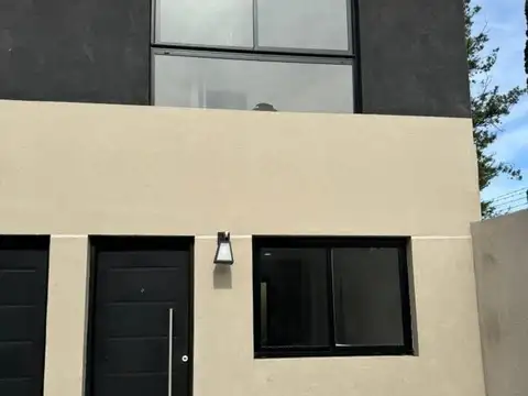 VENTA DE DUPLEX 3 AMBIENTES EN VILLA TESEI