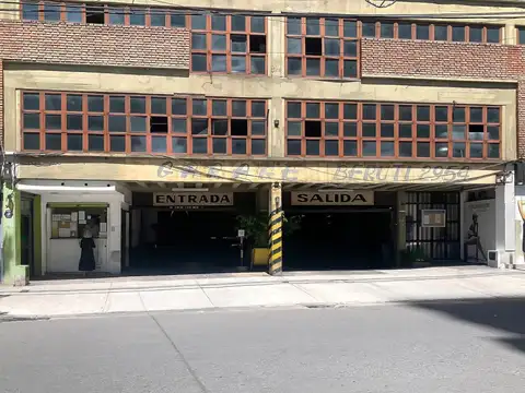 VENTA COCHERA EN  PALERMO - FINANCIACION