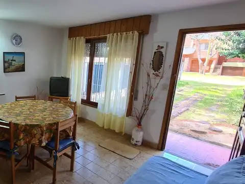 Depto Tipo Casa en Venta de 2 dormitorios