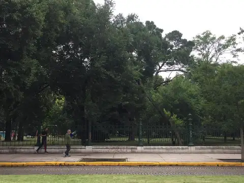 Casa 7 ambientes con 3 baños