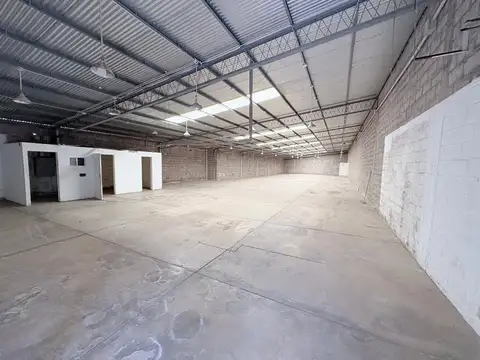 GALPON VENTA ZONA SUR SOBRE RUTA 26 857M2