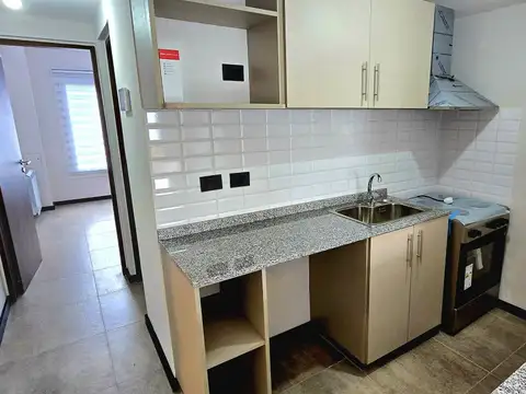 Tronador 1700, Piso 1