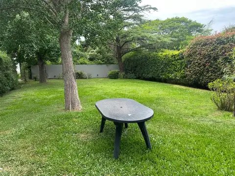 Casa 2 dorm con pileta