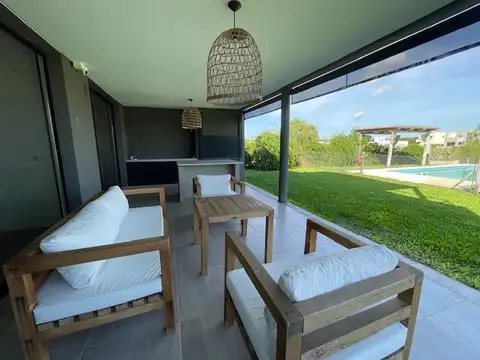 Casa en Venta de 4 dormitorios