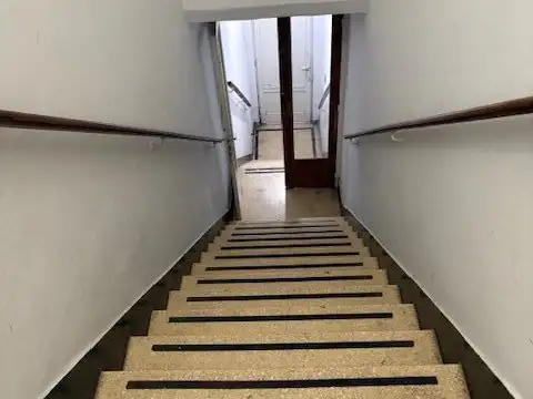 Depto Tipo Casa en Alquiler de 4 ambientes