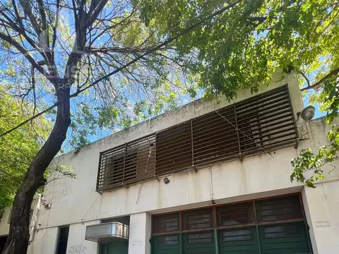 Galpon de 580m2 en alquiler -  Quilmes Oeste