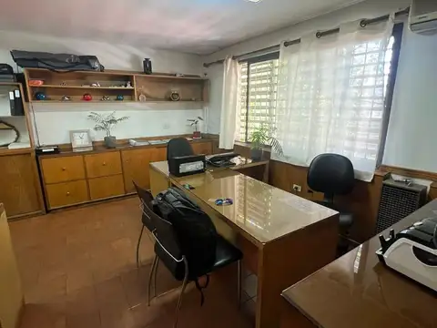 Local en Alquiler 40 años