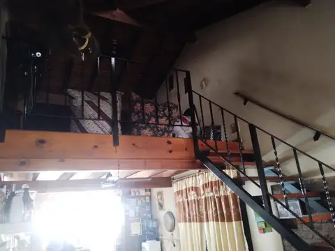 Casa en Venta con 4 cocheras