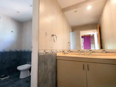 VENTA CASA  4 AMB TERRAZA Y COCHERA EN BOEDO