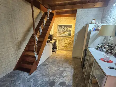 Casa 5 ambientes con 4 baños