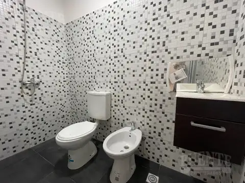 Depto Tipo Casa 3 ambientes con 2 baños