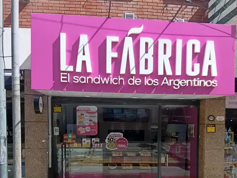 Local en Venta Via Púb.