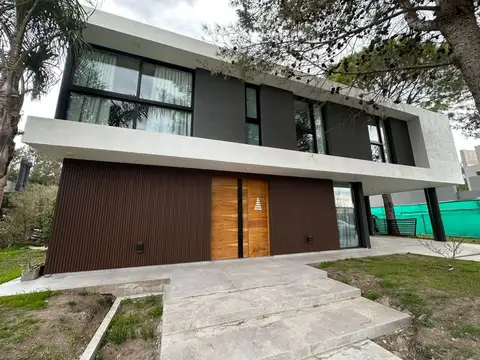 ALQUILER DE CASA 4 AMBIENTES EN TERRALAGOS CANNING