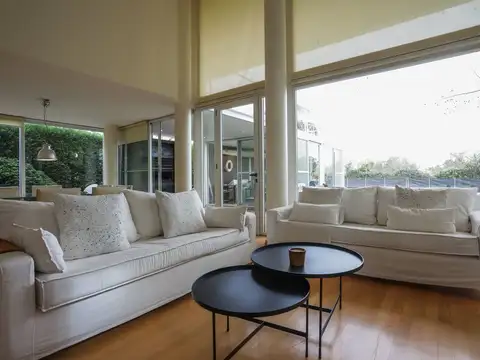 Casa en Venta en Nautico Escobar, USD 260.000