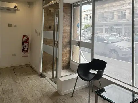 Oficina en Alquiler en Comodoro Rivadavia, $ 1.500.000
