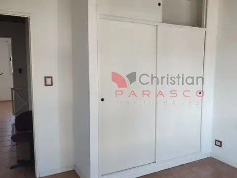 Depto Tipo Casa en Alquiler de 2 dormitorios